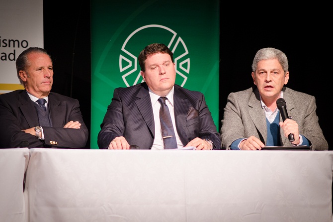 José Manuel García Gonzalez, Llamil Abdala (vicepresidente de la Unión Industrial de Sgo del Estero) y José Ignacio Lobo (presidente de la Sociedad Rural de Tucumán)