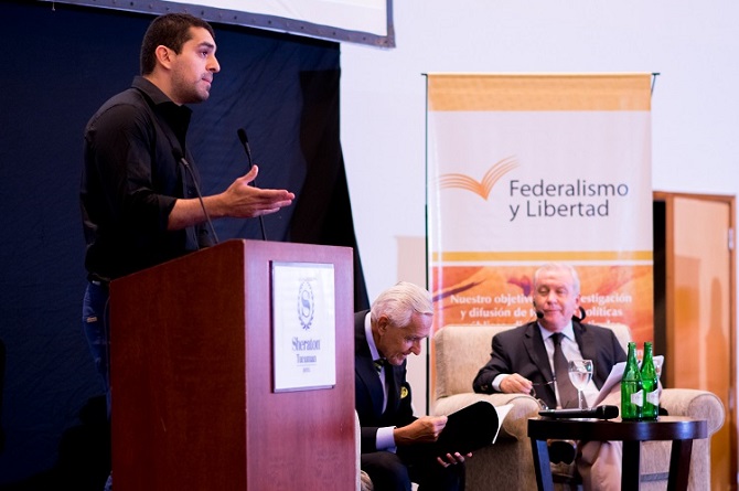 José Guillermo Godoy_Federalismo y Libertad_03