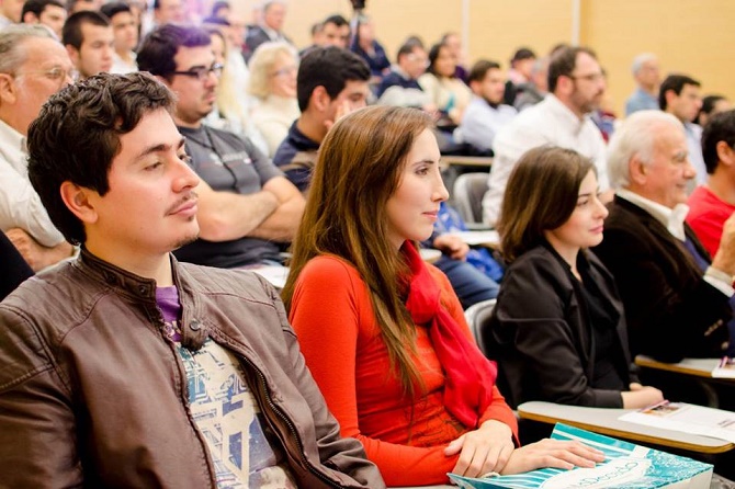 José Luis Espert presentó en Tucumán su libro La Argentina Devorada - Fundación Federalismo y Libertad