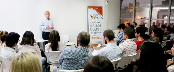 Taller de emprendedores organizado por Grupo Joven