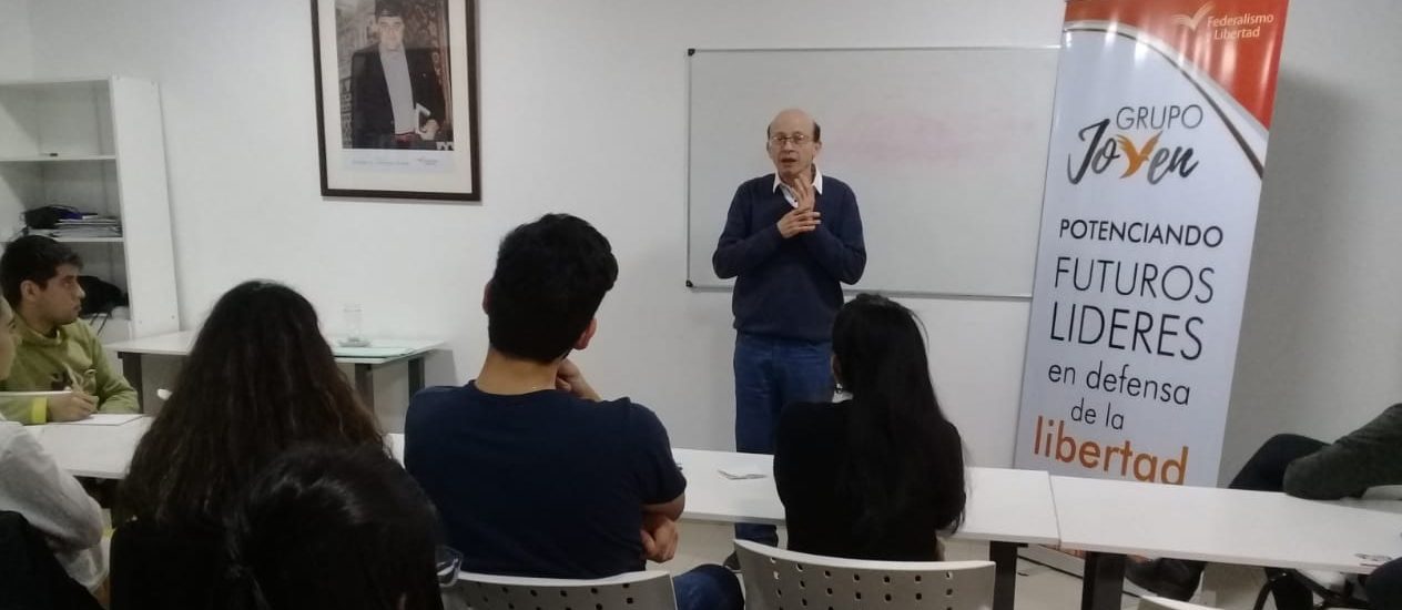 Taller en la sede de Federalismo y Libertad «La economía actual en la Argentina»