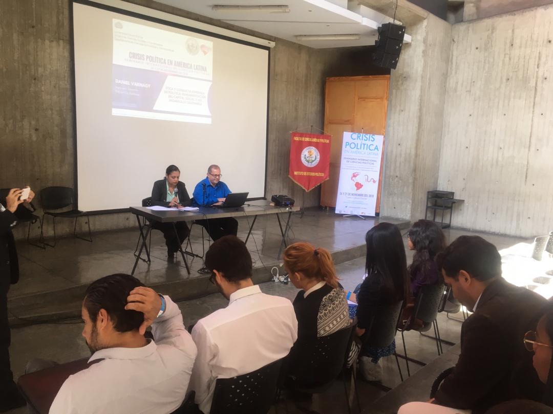 Conferencia en el Seminario Internacional de Ciencias Políticas: Crisis Política en América Latina