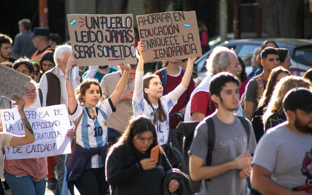 ¿Universidades con déficit cero?
