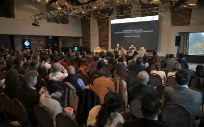 Se realizo la primera edición del Foro del Fin del Mundo